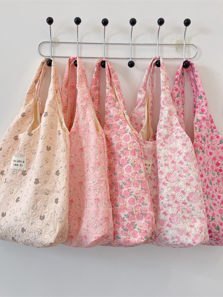 Demi-season cute cartoon universal one-shoulder bag