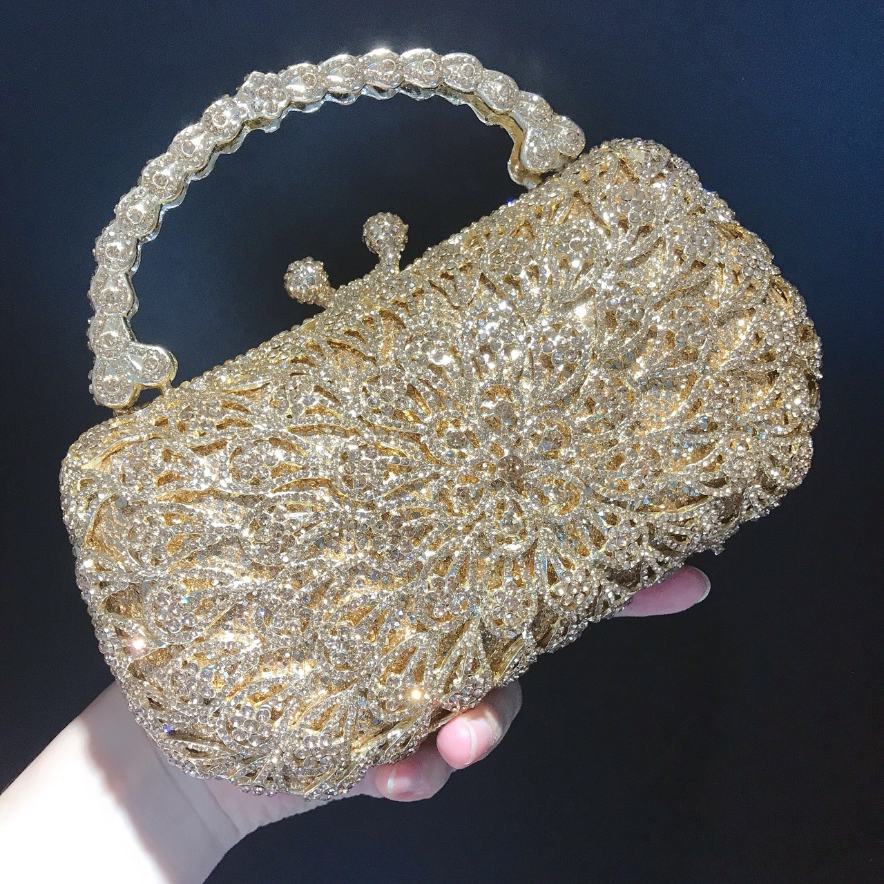 Nuevo estilo transfronterizo europeo y americano bolsas de cena de diamantes un solo mango duro con diamantes bolsas de mano de vestido de banquete bolsas de mujer