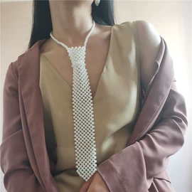 腰链;耳环;耳钉