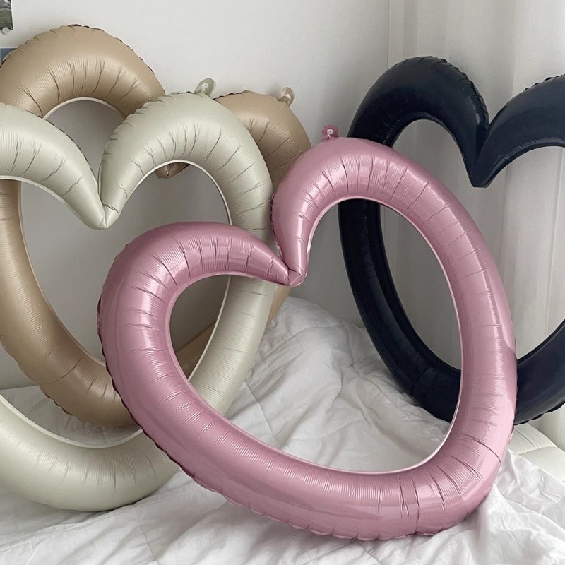 Palloncini in alluminio a forma di cuore traforato per feste_voghion.com