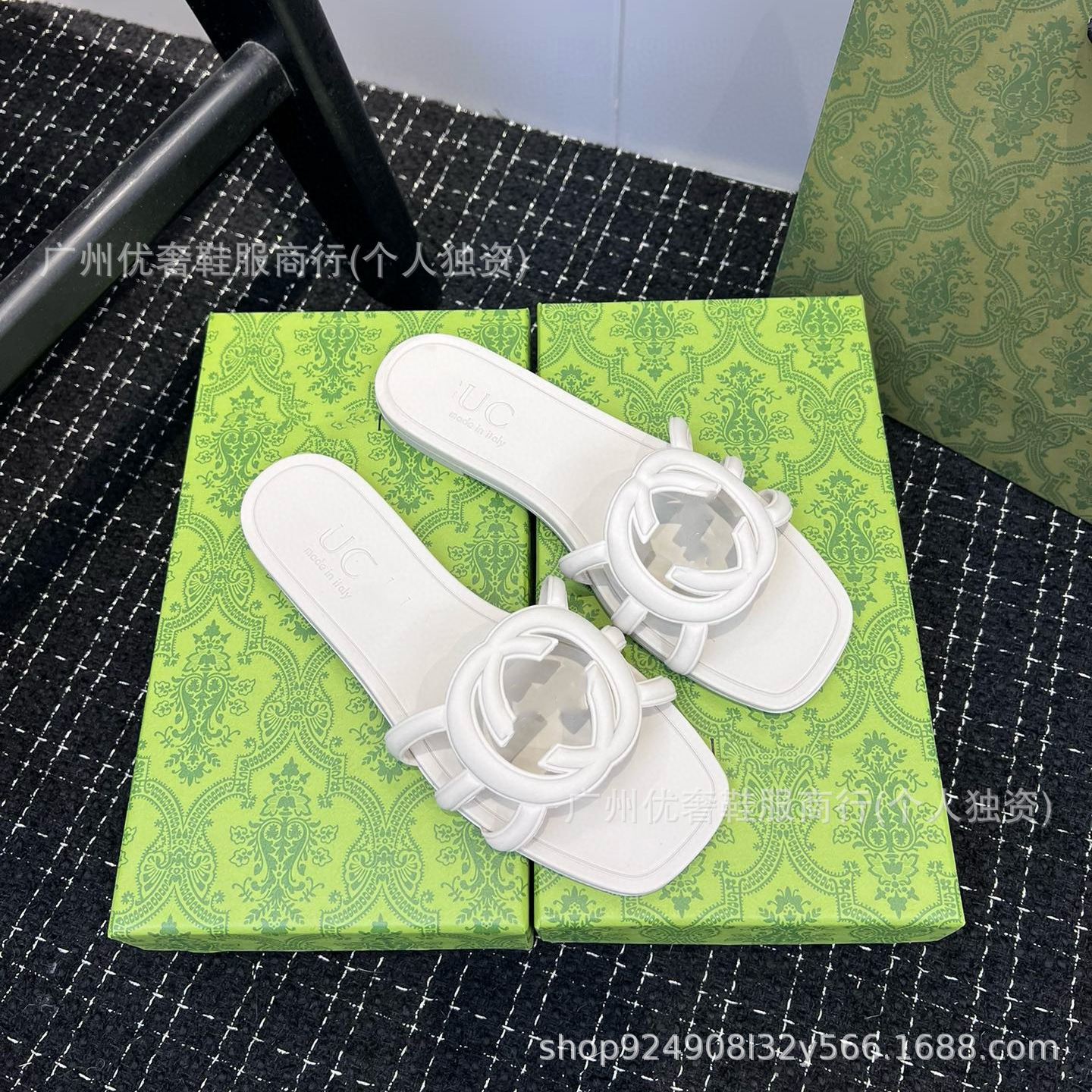 跨境高版G家2025 平地拖鞋女夏外穿一字拖度假沙滩鞋方头果冻拖鞋