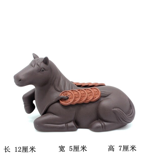 Tea pet decorative Zisha pot with flowing water, wealth-bringing Jīnchán and Píxiū creative accessory, car tea set, tea ceremony accessories, wholesale tea art