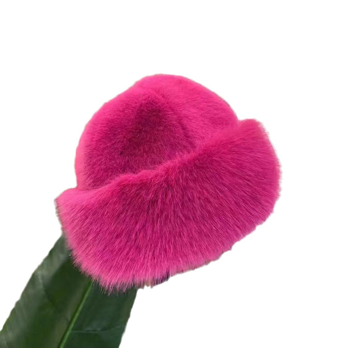 Invierno nuevo estilo grueso y cálido sombrero de paja de imitación de cuero para niños sombrero de pescador cara de alta calidad pequeño sombrero mongol fuente transfronteriza