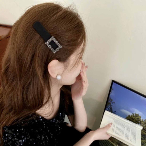 Black square water diamond hair clip, side clip, fringe clip at the temple, back of the head, broken hair BB clip, velvet hair clip, hair accessory