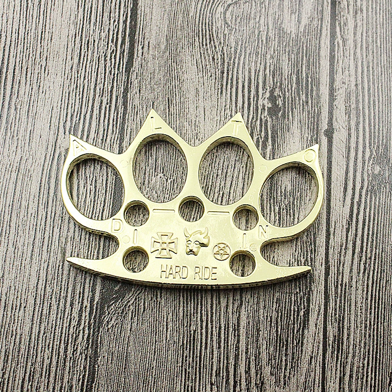 Creative protection buckle, boxing copper ring for martial arts
