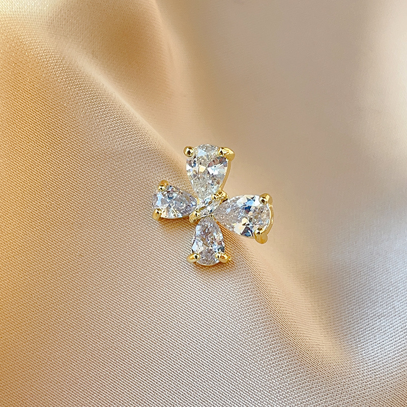 Drehbare Schneeflocken-Zirkonbrosche für Damen im koreanischen Stil, eleganter Schmetterling für Anzug und Mantel, Süßwasserperlen-Anstecknadel mit Schnalle_voghion.com