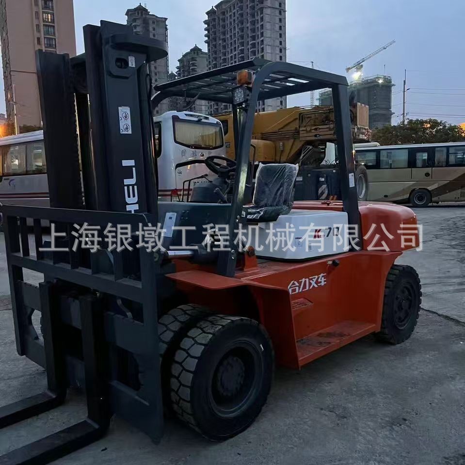 现货出售小吨叉车二手  7吨叉车