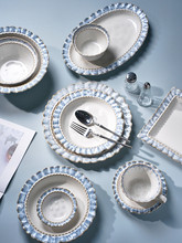 家用法式餐具套装浮雕裙边碗盘碟子高级感陶瓷餐具泼墨烟灰蓝餐具