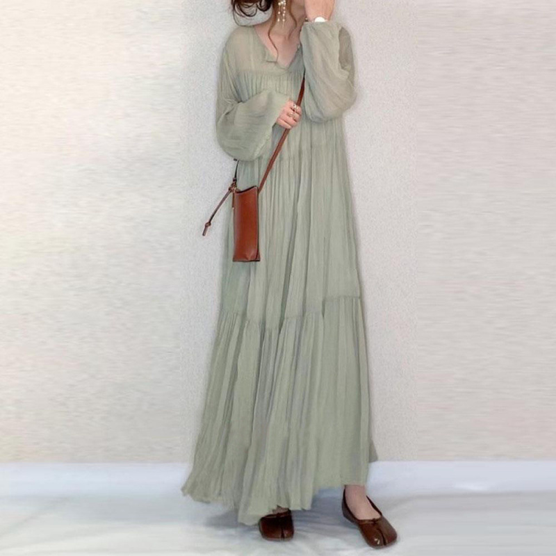 in stock 2025 Autumn New Fairy French Niche dress Loose V-Neck Elegant Long dress