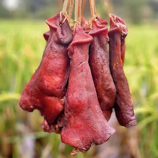 腊猪拱嘴湖南四川特产农家自制烟熏柴火腊肉特产猪鼻子猪脸肉