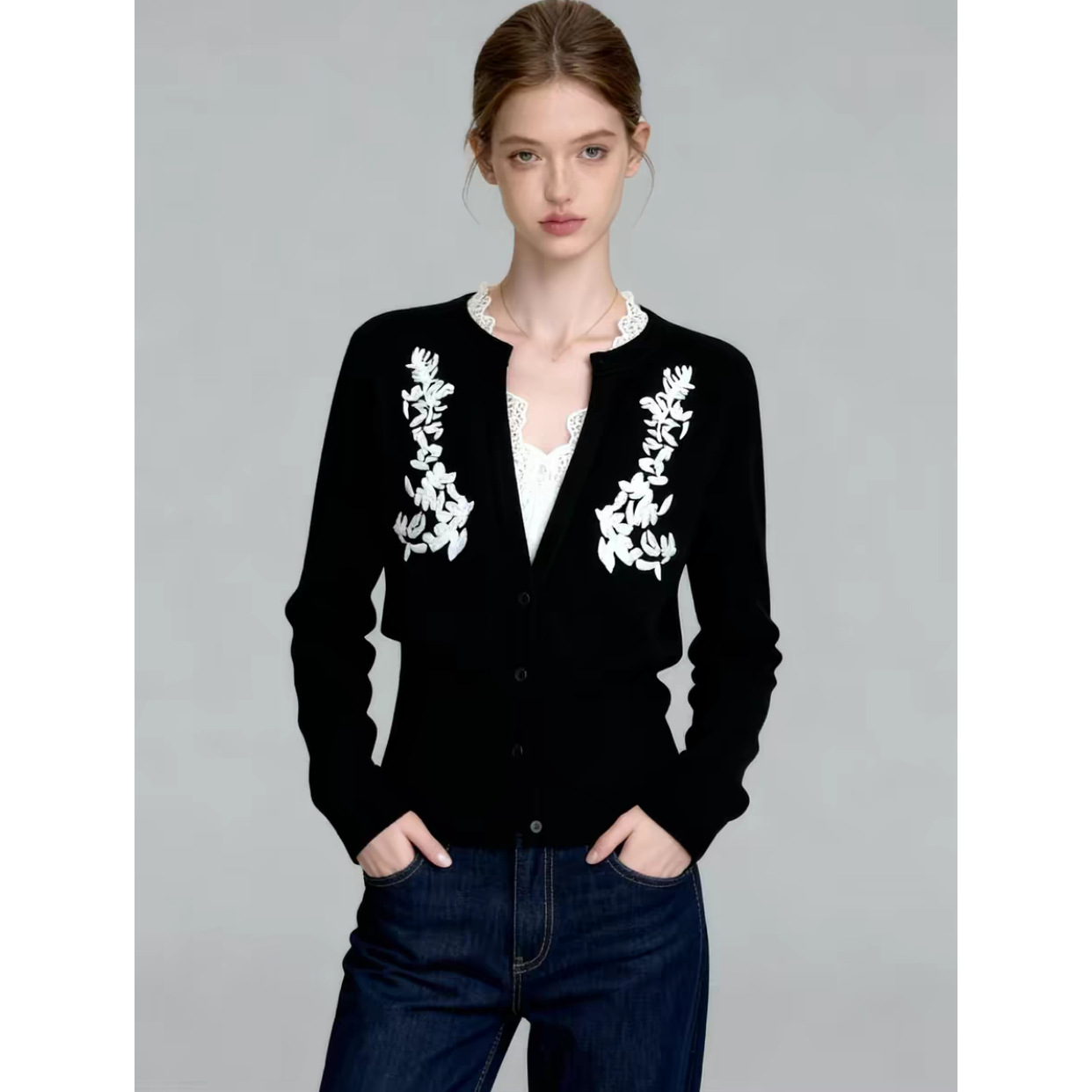 2026 New Spring and Autumn Stylish and Elegant Knitted Cardigan with High-End Floral Embroidery - Women's Spring Sweater Top