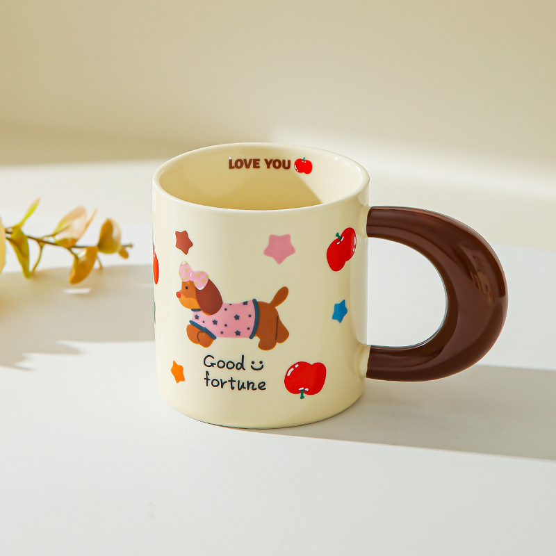 Taza de perro de salchicha para chicas lindas tazas de agua caseras nuevas tazas de café de desayuno de pareja de cerámica 2025