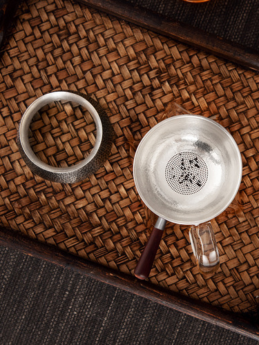BB4C wholesale pure handmade tea drain saucer set sterling silver 999 handmade hammered tea strainer for home tea ceremony