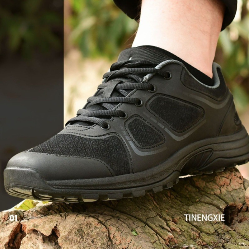 Black ultra light sports breathable wear-resistant sneakers for…