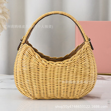 ԭ�SƤmiu�����پ�Ҹ���������ް����g��ʿ�DŮ���μ�б�����