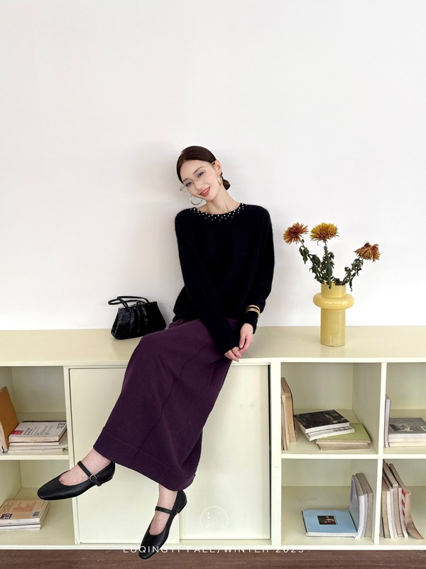 鹭青一【绒贝9.08 20:00 新品】轻奢羊绒拉毛珍珠圆领长袖毛衣女|undefined