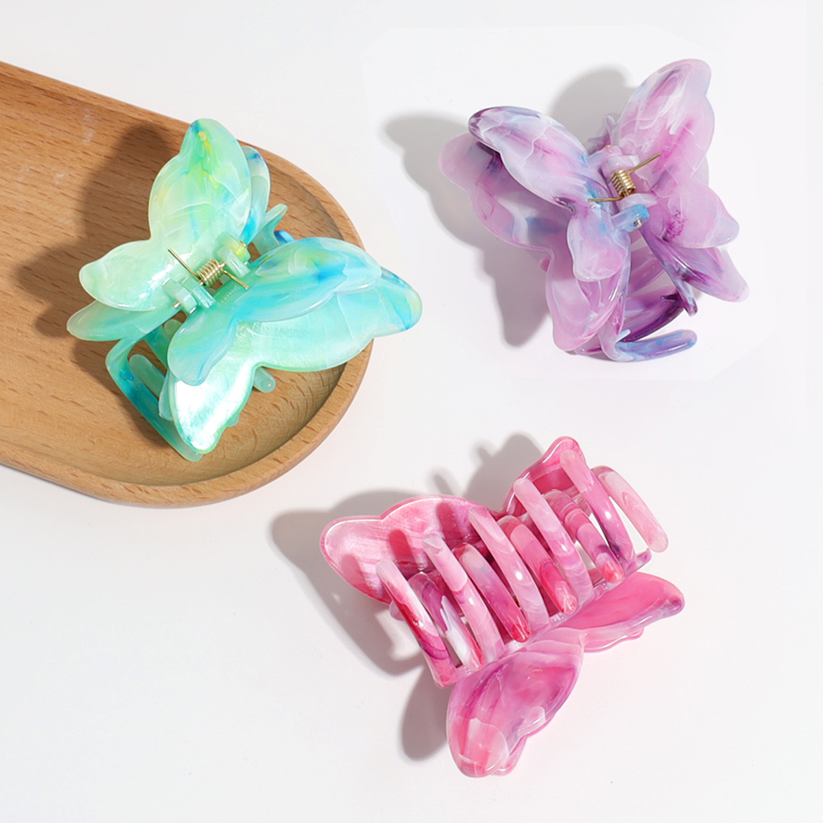 Plastic, Resin Material Women's Simple Style Classic Style Butterfly Plastic Resin Butterfly Hair Claws