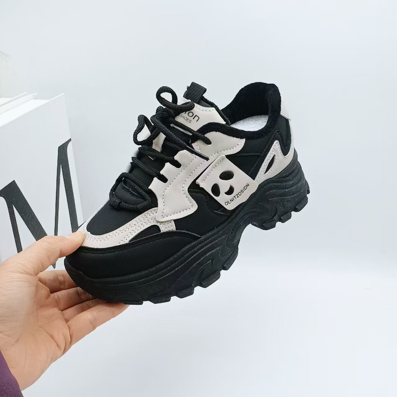 2025 zapatos de invierno de algodón zapatos infantiles de invierno para hombres zapatos infantiles de correncia para niños mayores zapatos casuales para niños y niñas