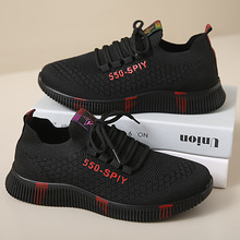 �¿�ƽ�����e���pŮЬ�ϵ�ЬŮЬ�w���W��Ь�ļ�͸���\��Ь