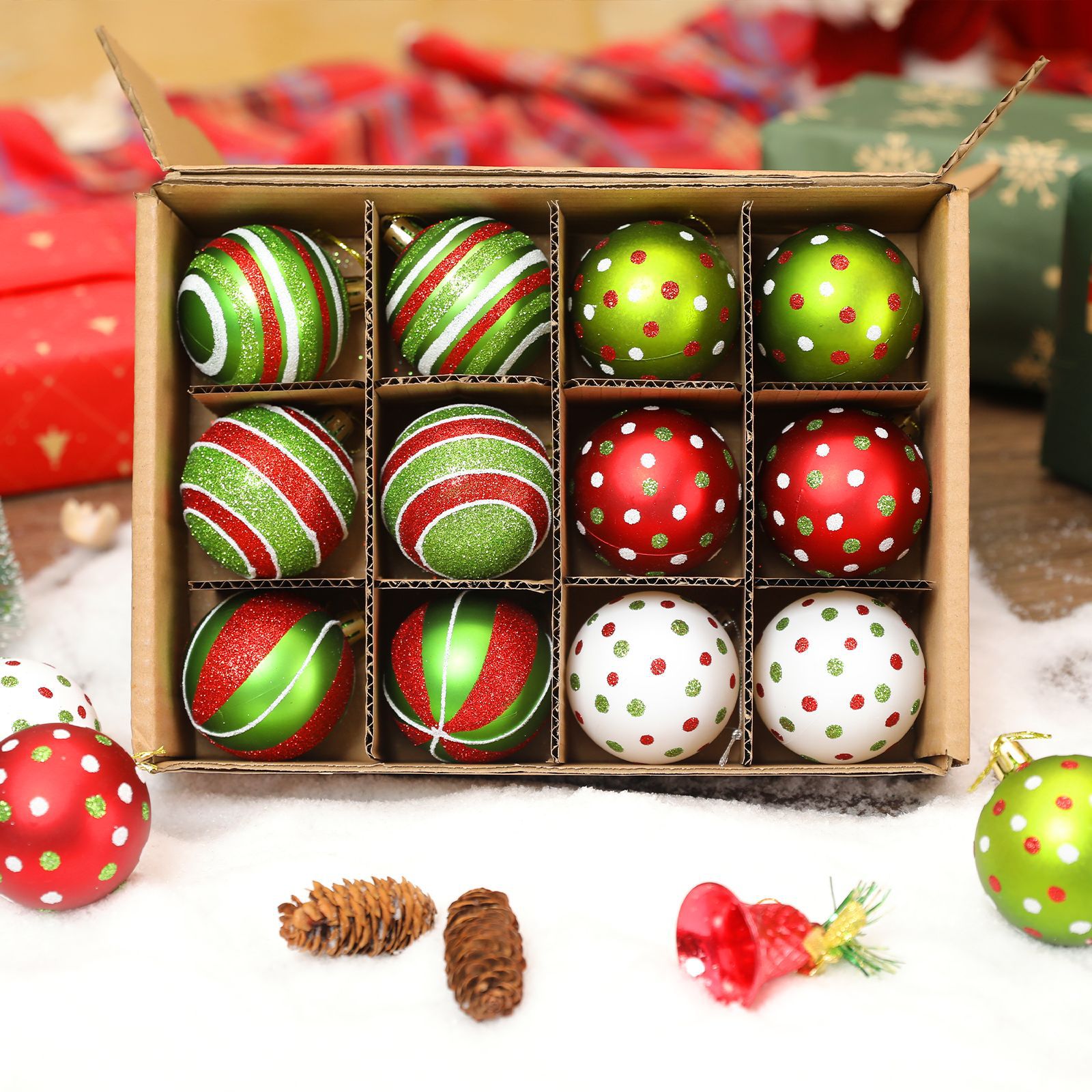 줄무늬 + 물방울 무늬 플라스틱 크리스마스 공 12개