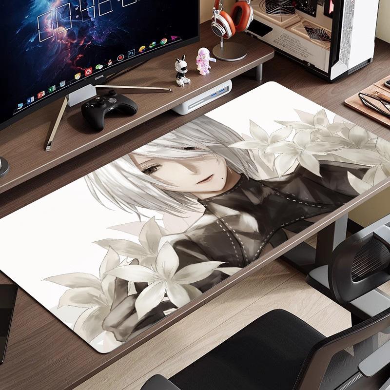 黒と白のアニメマウスパッド特大シンプルな二次元eスポーツボーイズコンピュータデスクパッド大型キーボードパッド|undefined