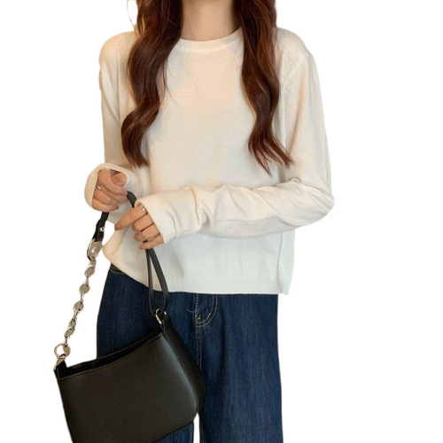 Short Cropped Knit Top for Women, 2025 Fall/Winter Collection: Loose-Fitting Crew-Neck Base Layer with Long Sleeves, Available in Solid Colors