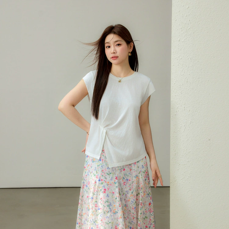 [Элегантный, легкий и зрелый стиль, интеллектуальный элегантный костюм-двойка] Тонкая и красивая женская одежда больших размеров, новая летняя одежда размера 2025 мм.