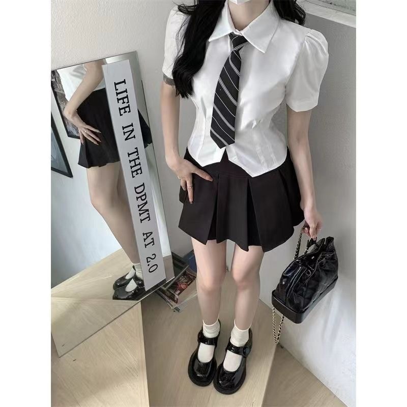 JK制服夏季新款修身白衬衫女学院风薄款短袖上衣百褶裙子两件套潮