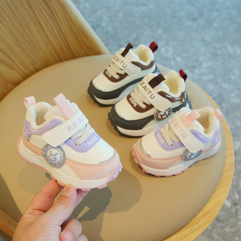 冬季宝宝学步鞋软底保暖加绒女童阿甘鞋运动鞋1一3岁童鞋加绒保暖