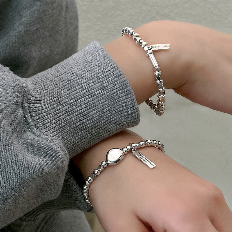 S Pure Fragmented Silver Bracelet Women's Minimalist and Impossible Design Letter Rectangular Card Strap Wearing_voghion.com