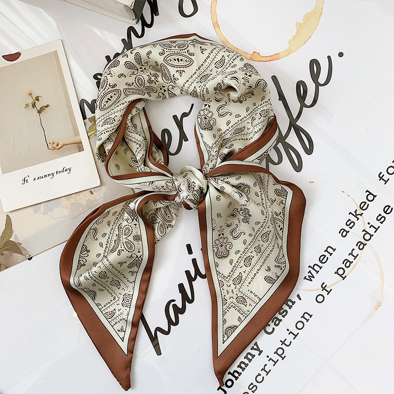 Vintage Champagne Cashew
