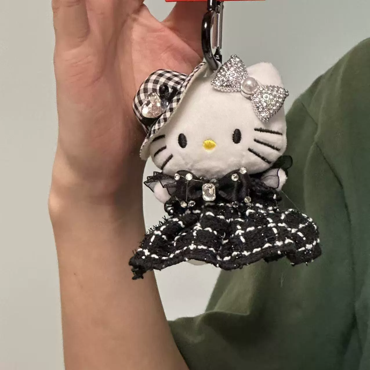 Плюшевая подвеска-брелок для ключей (Hello Kitty) симпатичная кукла, мягкая мини-плюша 10+ вариантов дизайна, подарок 0.038 кг