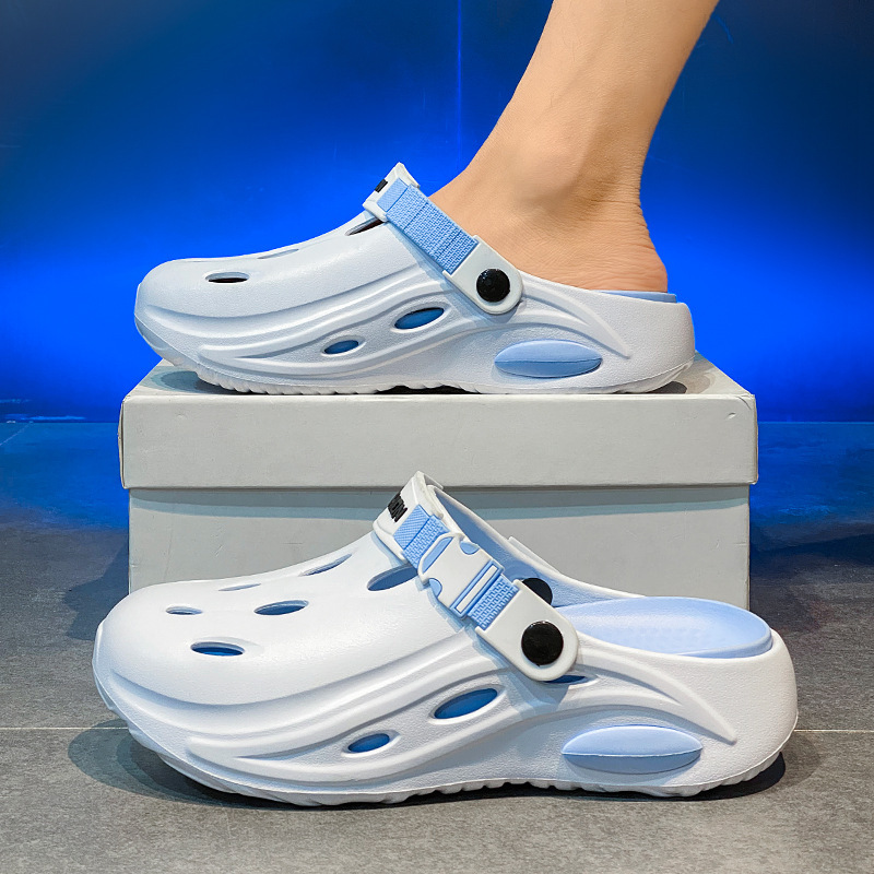 Men's Summer High-End Two-Way Outdoor Thick-Soled Eva Beach Clogs with a Stepping-On-Clouds Feel, Closed-Toe Driving Sandals