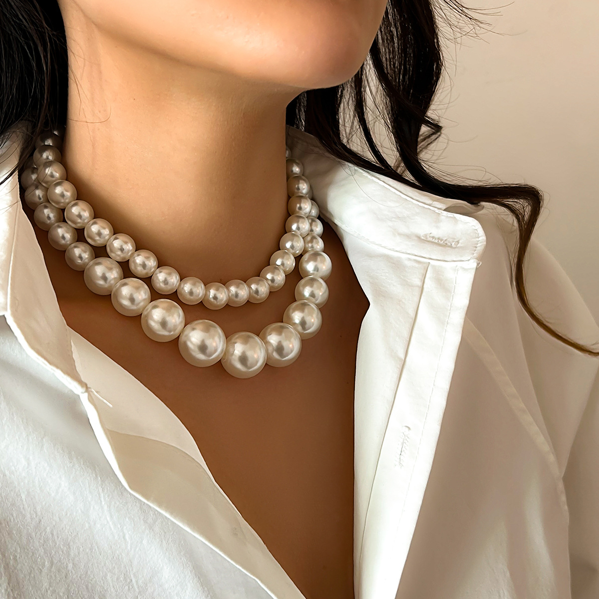 Collier ras de cou multicouche avec perles élégant femme_voghion.com