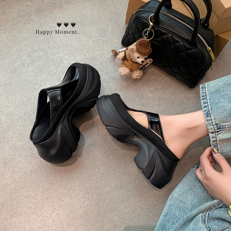 Dép sandal nữ da thật họa tiết da báo đế xuồng cao gót 9 cm — Trang chủ, màu đen, bạc chi tiết 51