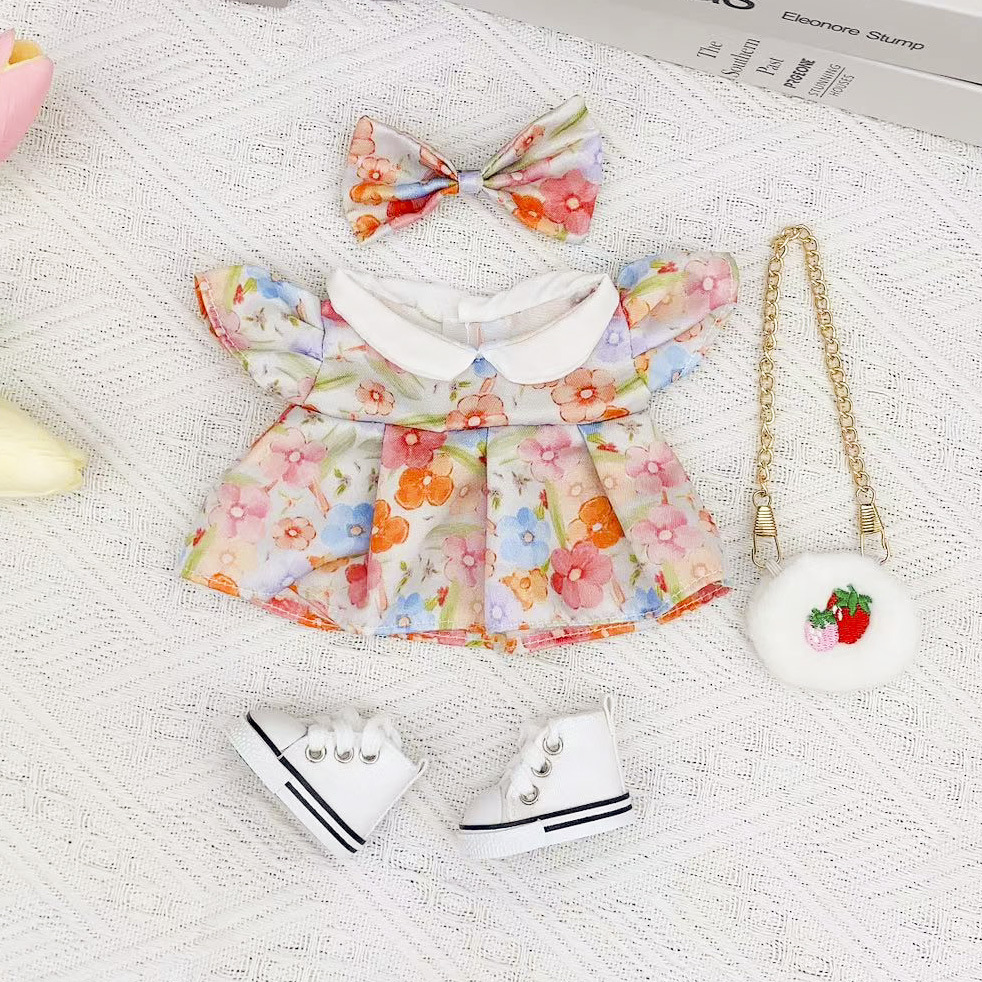 20cm doll clothes, celebrity plush toys, dress-up Q-version cotton doll dress, Children's Day gift