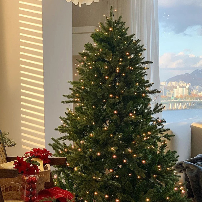 jõulupuu simulatsioon krüpteerimine suur jõulupuu PE männiokkapuu kunstlik jõulupuu_voghion.com