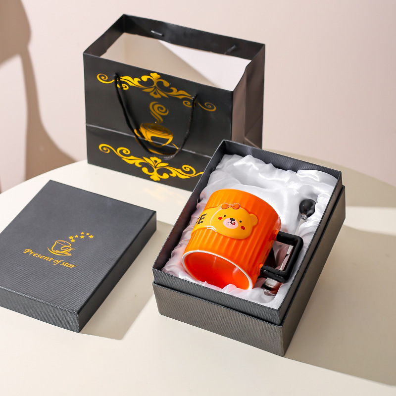 Creativo lindo oso Taza de cerámica pareja taza niños y niñas taza de agua taza de café con cuchara taza de desayuno del hogar