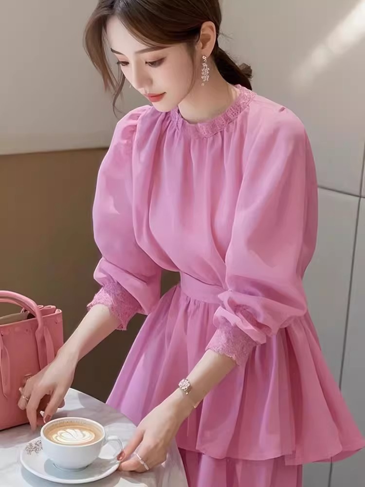 Xiaoxiangfeng 녹색 레이스 셔츠 디자인 하이 엔드 여성 봄, 여름 2025 새로운 도파민 쉬폰 셔츠