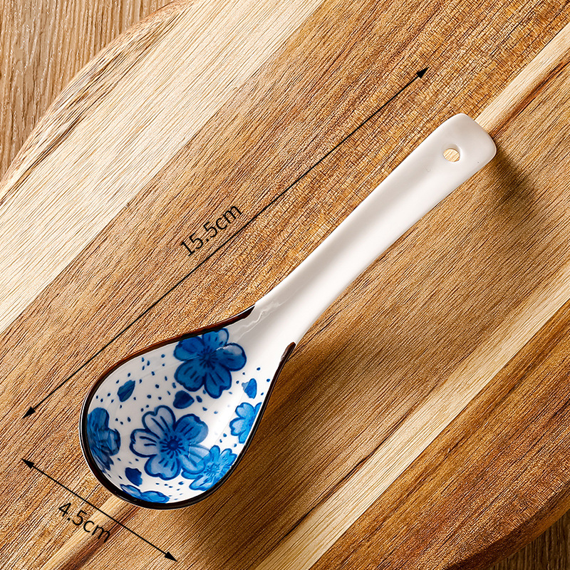 Cuchara pequeña de estilo japonés cuchara de cerámica hogar cuchara de sopa de porcelana azul y blanca cuchara de patrón lindo creativo