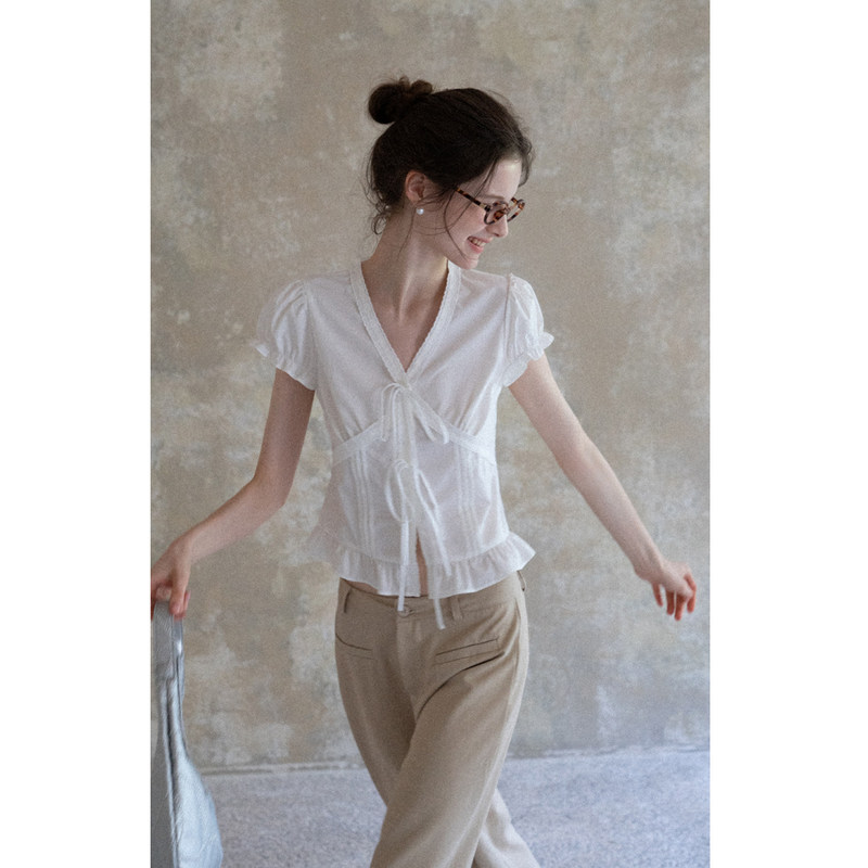 Eggk White Lace-Up V-Neck Puff Sleeve T-Shirt for Women, Summer Ruffle Design, Short Style, Elegant and Slimming
