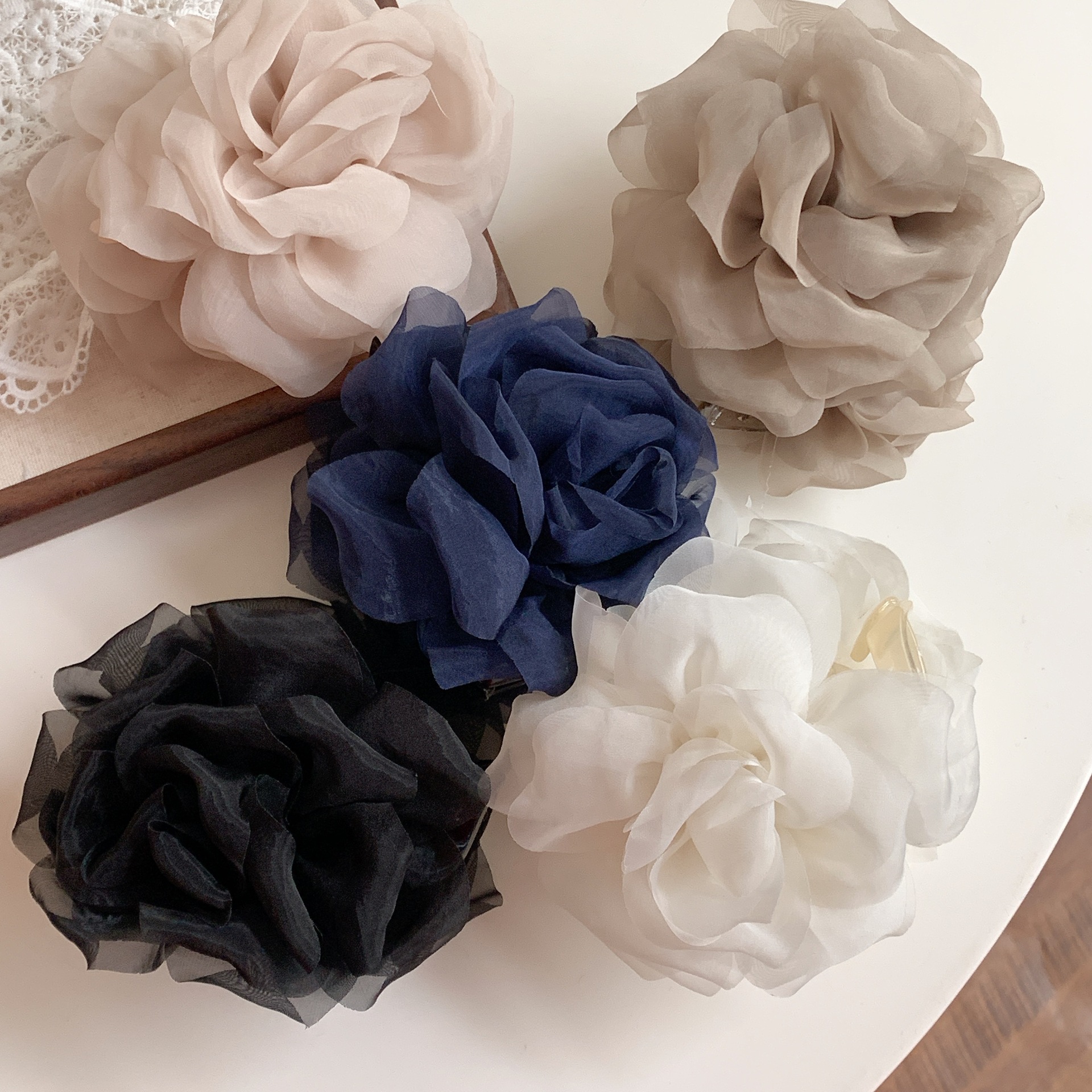54g Weight Hair Claws Hair Accessories Type Retro Classic Style Women's Flower Cloth Hair Claws