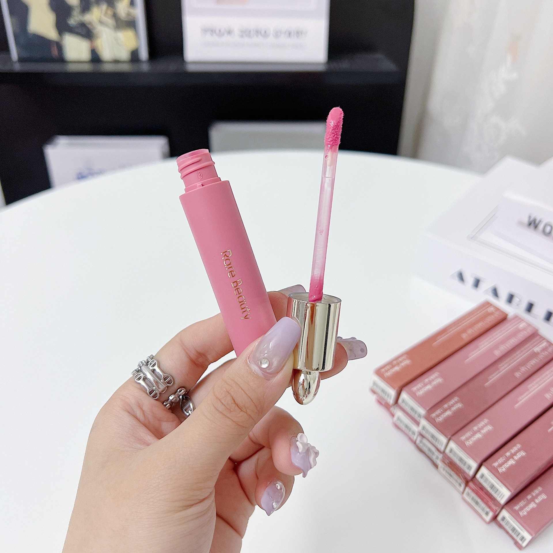 RareBeauty Selena nuevo esmalte labial óleo labial formal 3ml silk lipstick suave niebla espejo esperanza hidratante
