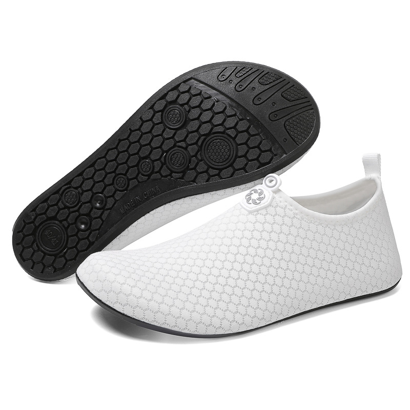 Multifunctional yoga shoes, beach socks, summer sandals, water shoes, unisex indoor fitness shoes, and floor slippers