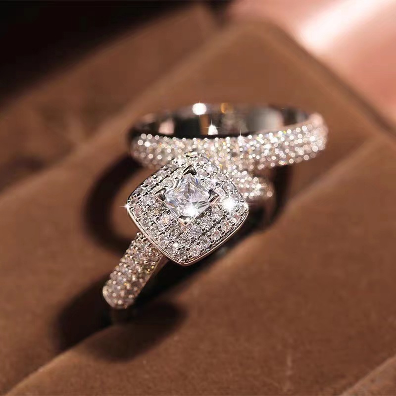 new full diamond micro inlaid couple princess diamond ring set fashion high end luxury engagement ring_voghion.com