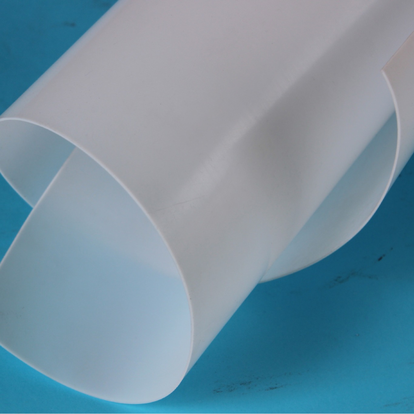 专业生产PTFE板耐高温密封铁氟龙板现货批发黑色聚四氟乙烯车削板