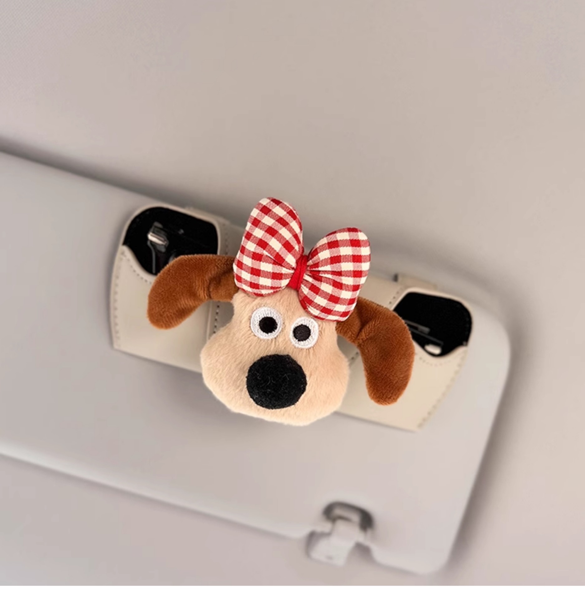 Car-Mounted Glasses Case, Special Sunglasses Holder for Car Interior, Sunglasses Storage Box, Sun Visor Magnetic Holder, Cute for Women