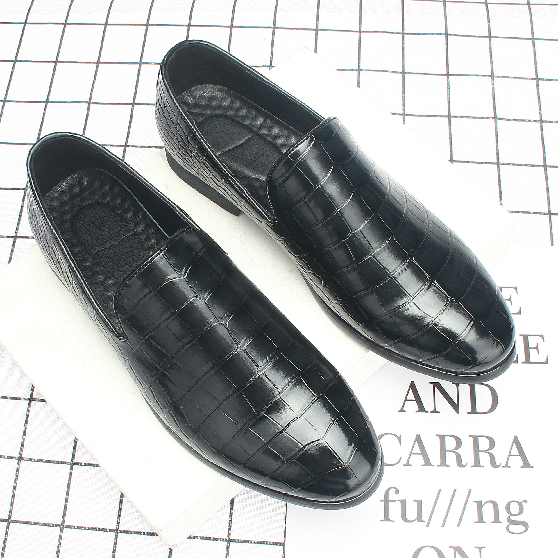 2022ճЬʱװѥ߳ɫмͷƤЬ72