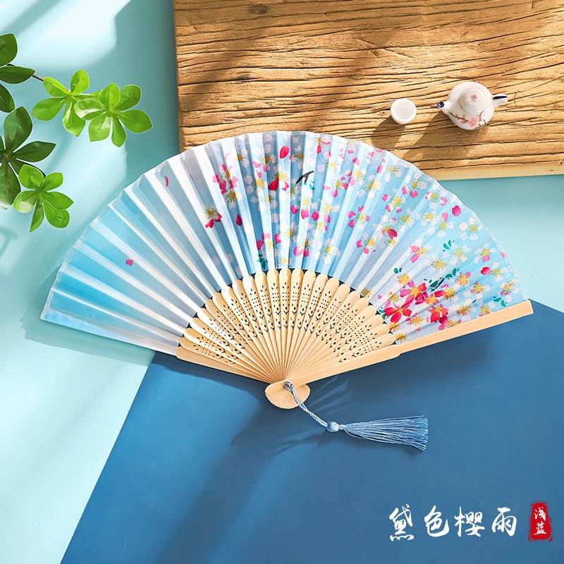 Ventilador Ventilador plegable Estilo chino Estilo antiguo Estilo japonés Mujer borla Verano Niños Plegable portátil Baile Hanfu Mini ventilador