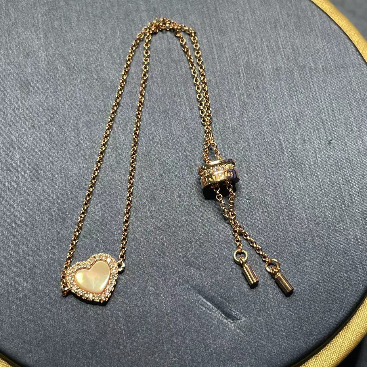 Fashion Sweet Heart Shape Copper Heart Shell Zircon Bracelets